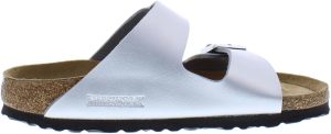 Unisex-Adult Sandals Arizona SFB Pink Clay Sd <div id="productOverview_feature_div" class="celwidget" data-feature-name="productOverview" data-csa-c-type="widget" data-csa-c-content-id="productOverview" data-csa-c-slot-id="productOverview_feature_div" data-csa-c-asin="B0CKKTCXBN" data-csa-c-is-in-initial-active-row="false" data-csa-c-id="y0jt2-o46262-wmdgap-e17u8r" data-cel-widget="productOverview_feature_div"></div> <div> <ul> <li class="a-spacing-mini"><span class="a-list-item"> An icon of timeless design and legendary comfort, the Arizona sandal has been defining style since 1973. The laid-back look comes in durable Birko-Flor for a classic, leather-like finish. Complete with legendary BIRKENSTOCK design elements, like a contoured cork-latex footbed for the ultimate in support. </span></li> <li class="a-spacing-mini"><span class="a-list-item"> Contoured cork-latex footbed creates custom support with wear </span></li> <li class="a-spacing-mini"><span class="a-list-item"> Birko-Flor synthetic leather upper </span></li> <li class="a-spacing-mini"><span class="a-list-item"> Suede footbed lining helps keep you comfortable </span></li> </ul> </div>