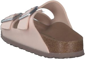 Men's Amalfi Leather Soft Footbed Arizona Sandals <div data-expanded="false" class="a-expander-content a-expander-partial-collapse-content"> <h3 class="product-facts-title"> Product details </h3> <div class="a-fixed-left-grid product-facts-detail"><div class="a-fixed-left-grid-inner" style="padding-left:140px"> <div class="a-fixed-left-grid-col a-col-left" style="width:140px;margin-left:-140px;float:left"> <span style="font-weight: 600"> <span class="a-color-base">Origin</span> </span> </div> <div class="a-fixed-left-grid-col a-col-right" style="padding-left:6%;float:left"> <span style="font-weight: 400"> <span class="a-color-base">Not Imported</span> </span> </div> </div></div> <div class="a-fixed-left-grid product-facts-detail"><div class="a-fixed-left-grid-inner" style="padding-left:140px"> <div class="a-fixed-left-grid-col a-col-left" style="width:140px;margin-left:-140px;float:left"> <span style="font-weight: 600"> <span class="a-color-base">Sole material</span> </span> </div> <div class="a-fixed-left-grid-col a-col-right" style="padding-left:6%;float:left"> <span style="font-weight: 400"> <span class="a-color-base">Foam, Cork, Suede, Rubber</span> </span> </div> </div></div> <div class="a-fixed-left-grid product-facts-detail"><div class="a-fixed-left-grid-inner" style="padding-left:140px"> <div class="a-fixed-left-grid-col a-col-left" style="width:140px;margin-left:-140px;float:left"> <span style="font-weight: 600"> <span class="a-color-base">Outer material</span> </span> </div> <div class="a-fixed-left-grid-col a-col-right" style="padding-left:6%;float:left"> <span style="font-weight: 400"> <span class="a-color-base">Suede</span> </span> </div> </div></div> <div class="a-fixed-left-grid product-facts-detail"><div class="a-fixed-left-grid-inner" style="padding-left:140px"> <div class="a-fixed-left-grid-col a-col-left" style="width:140px;margin-left:-140px;float:left"> <span style="font-weight: 600"> <span class="a-color-base">Closure type</span> </span> </div> <div class="a-fixed-left-grid-col a-col-right" style="padding-left:6%;float:left"> <span style="font-weight: 400"> <span class="a-color-base">Buckle</span> </span> </div> </div></div> <hr aria-hidden="true" class="a-spacing-base a-spacing-top-base a-divider-normal"> <h3 class="product-facts-title"> About this item </h3> <ul class="a-unordered-list a-vertical a-spacing-small"> <li><span class="a-list-item a-size-base a-color-base">Rubber sole</span></li> </ul> <ul class="a-unordered-list a-vertical a-spacing-small"> <li><span class="a-list-item a-size-base a-color-base">roomy toe box; lined with sued</span></li> </ul> <ul class="a-unordered-list a-vertical a-spacing-small"> <li><span class="a-list-item a-size-base a-color-base">features pronounced arch support with an extra layer of super soft foam cushioning</span></li> </ul> <ul class="a-unordered-list a-vertical a-spacing-small"> <li><span class="a-list-item a-size-base a-color-base">Contoured cork footbed conforms to the shape of your foot</span></li> </ul> </div>