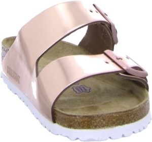 Men's Amalfi Leather Soft Footbed Arizona Sandals <div data-expanded="false" class="a-expander-content a-expander-partial-collapse-content"> <h3 class="product-facts-title"> Product details </h3> <div class="a-fixed-left-grid product-facts-detail"><div class="a-fixed-left-grid-inner" style="padding-left:140px"> <div class="a-fixed-left-grid-col a-col-left" style="width:140px;margin-left:-140px;float:left"> <span style="font-weight: 600"> <span class="a-color-base">Origin</span> </span> </div> <div class="a-fixed-left-grid-col a-col-right" style="padding-left:6%;float:left"> <span style="font-weight: 400"> <span class="a-color-base">Not Imported</span> </span> </div> </div></div> <div class="a-fixed-left-grid product-facts-detail"><div class="a-fixed-left-grid-inner" style="padding-left:140px"> <div class="a-fixed-left-grid-col a-col-left" style="width:140px;margin-left:-140px;float:left"> <span style="font-weight: 600"> <span class="a-color-base">Sole material</span> </span> </div> <div class="a-fixed-left-grid-col a-col-right" style="padding-left:6%;float:left"> <span style="font-weight: 400"> <span class="a-color-base">Foam, Cork, Suede, Rubber</span> </span> </div> </div></div> <div class="a-fixed-left-grid product-facts-detail"><div class="a-fixed-left-grid-inner" style="padding-left:140px"> <div class="a-fixed-left-grid-col a-col-left" style="width:140px;margin-left:-140px;float:left"> <span style="font-weight: 600"> <span class="a-color-base">Outer material</span> </span> </div> <div class="a-fixed-left-grid-col a-col-right" style="padding-left:6%;float:left"> <span style="font-weight: 400"> <span class="a-color-base">Suede</span> </span> </div> </div></div> <div class="a-fixed-left-grid product-facts-detail"><div class="a-fixed-left-grid-inner" style="padding-left:140px"> <div class="a-fixed-left-grid-col a-col-left" style="width:140px;margin-left:-140px;float:left"> <span style="font-weight: 600"> <span class="a-color-base">Closure type</span> </span> </div> <div class="a-fixed-left-grid-col a-col-right" style="padding-left:6%;float:left"> <span style="font-weight: 400"> <span class="a-color-base">Buckle</span> </span> </div> </div></div> <hr aria-hidden="true" class="a-spacing-base a-spacing-top-base a-divider-normal"> <h3 class="product-facts-title"> About this item </h3> <ul class="a-unordered-list a-vertical a-spacing-small"> <li><span class="a-list-item a-size-base a-color-base">Rubber sole</span></li> </ul> <ul class="a-unordered-list a-vertical a-spacing-small"> <li><span class="a-list-item a-size-base a-color-base">roomy toe box; lined with sued</span></li> </ul> <ul class="a-unordered-list a-vertical a-spacing-small"> <li><span class="a-list-item a-size-base a-color-base">features pronounced arch support with an extra layer of super soft foam cushioning</span></li> </ul> <ul class="a-unordered-list a-vertical a-spacing-small"> <li><span class="a-list-item a-size-base a-color-base">Contoured cork footbed conforms to the shape of your foot</span></li> </ul> </div>