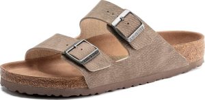 Unisex-Adult Sandals Arizona SFB Pink Clay Sd <div id="productOverview_feature_div" class="celwidget" data-feature-name="productOverview" data-csa-c-type="widget" data-csa-c-content-id="productOverview" data-csa-c-slot-id="productOverview_feature_div" data-csa-c-asin="B0CKKTCXBN" data-csa-c-is-in-initial-active-row="false" data-csa-c-id="y0jt2-o46262-wmdgap-e17u8r" data-cel-widget="productOverview_feature_div"></div> <div> <ul> <li class="a-spacing-mini"><span class="a-list-item"> An icon of timeless design and legendary comfort, the Arizona sandal has been defining style since 1973. The laid-back look comes in durable Birko-Flor for a classic, leather-like finish. Complete with legendary BIRKENSTOCK design elements, like a contoured cork-latex footbed for the ultimate in support. </span></li> <li class="a-spacing-mini"><span class="a-list-item"> Contoured cork-latex footbed creates custom support with wear </span></li> <li class="a-spacing-mini"><span class="a-list-item"> Birko-Flor synthetic leather upper </span></li> <li class="a-spacing-mini"><span class="a-list-item"> Suede footbed lining helps keep you comfortable </span></li> </ul> </div>